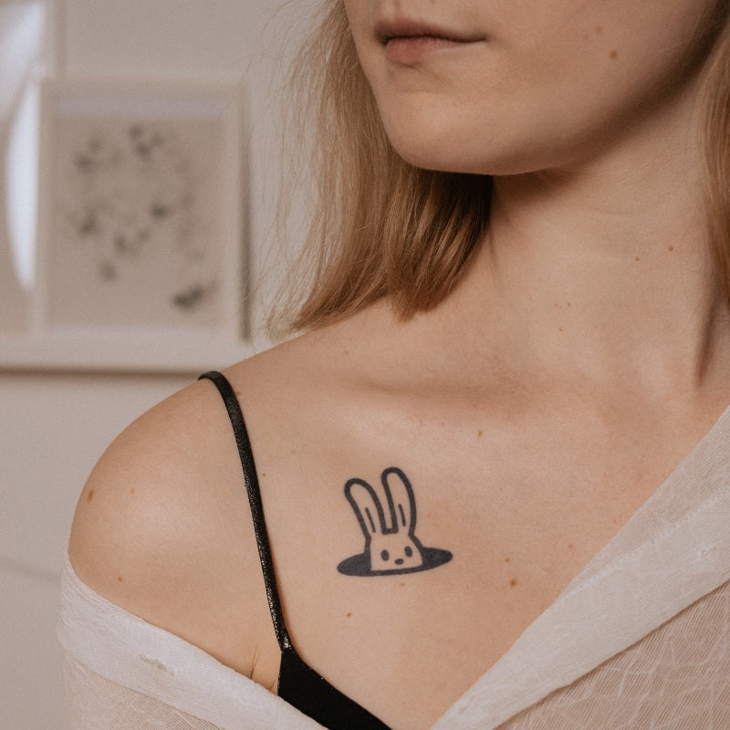 Large 'Rabbit with carrot' Temporary Tattoo (TO00061633) : Amazon.co.uk:  Beauty